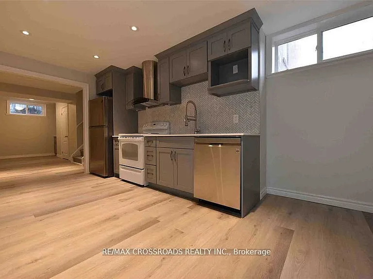 782 Cummer Ave #LOWER — Photo 8