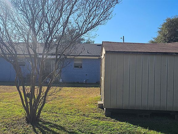 4th image of 6528 Wild Honey Dr