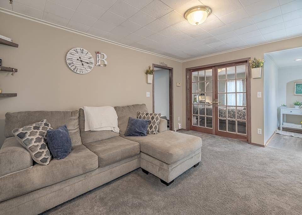 320 West Brodhead Street, Orfordville, WI 53576 Zillow