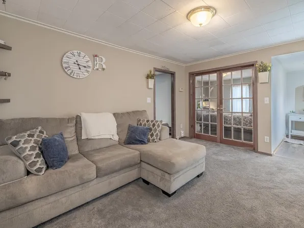 320 West Brodhead Street, Orfordville, WI 53576