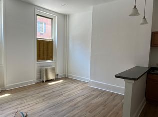 1203 Spruce St APT 1F, Philadelphia, PA 19107