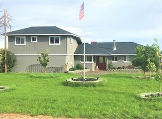 1098 SW Dover Ln, Madras, OR 97741