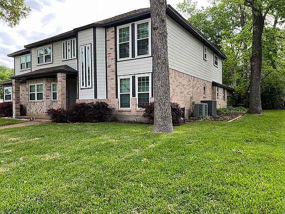 2nd image of 102 Springs Edge Dr