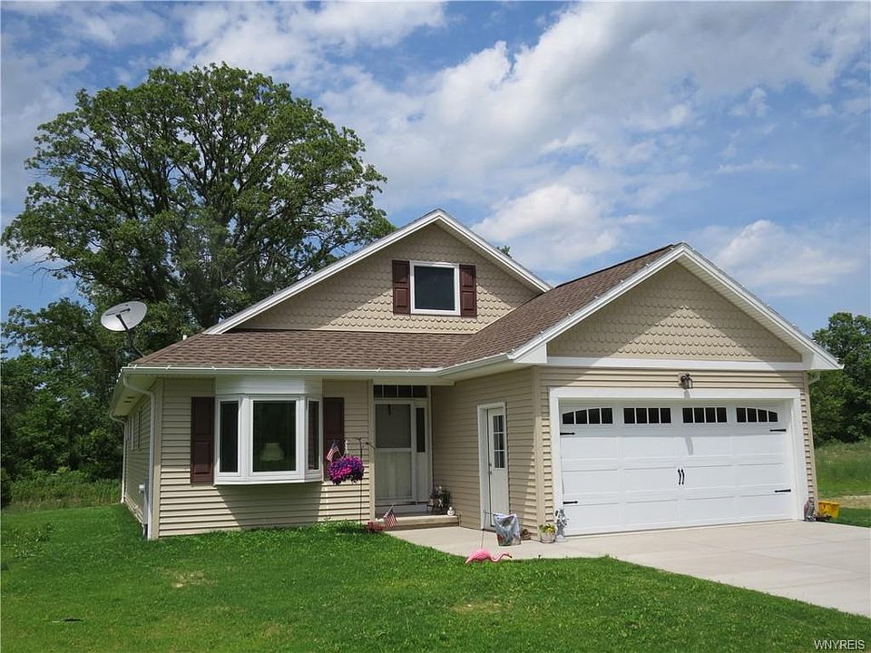 1st image of 44 Deerview Dr