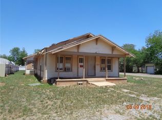 421 E Pecan St, Altus, OK 73521