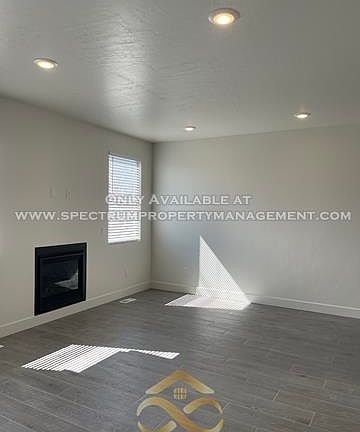 5th image of 153 W Harvest Village Ln