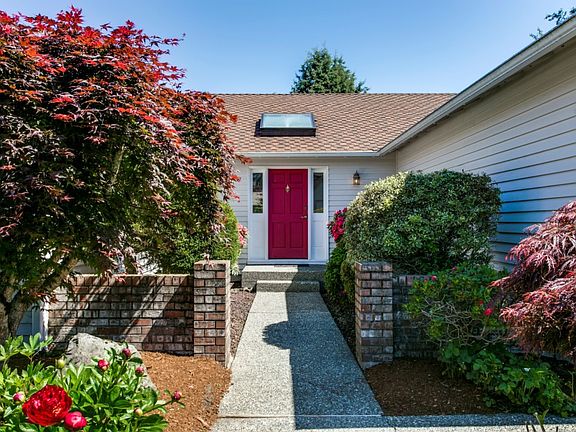 2nd image of 6405 142nd Pl SE