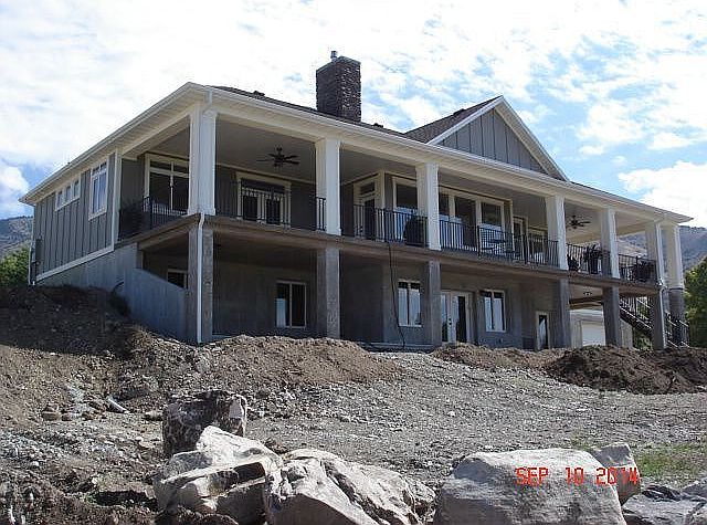 2nd image of 3005 Canyon Ridge Dr