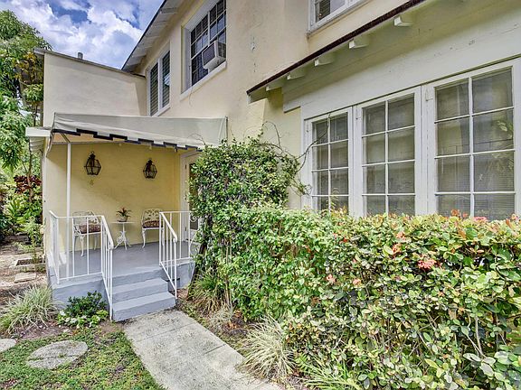 4th image of 301 Chilean Ave #0080