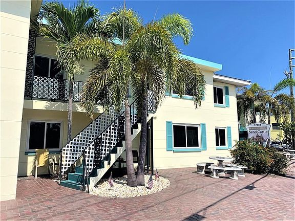 2nd image of 17688 Gulf Blvd #201
