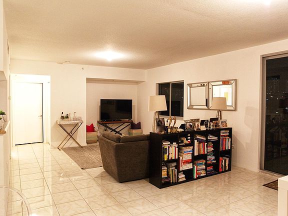 4th image of 36 NW 6th Ave APT 407