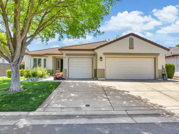 9493 Emerald Cove Ln, Elk Grove, CA 95758