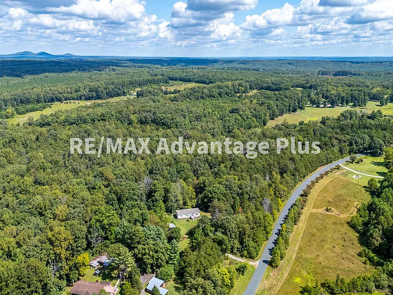 1407 Paradise Rd — Photo 39