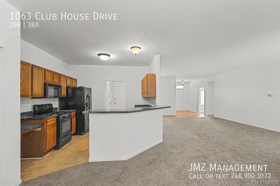 1063 Club House Dr, Pontiac, MI 48340 Zillow