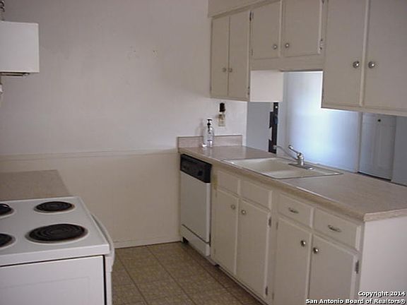 4th image of 6626 Straw Flower St