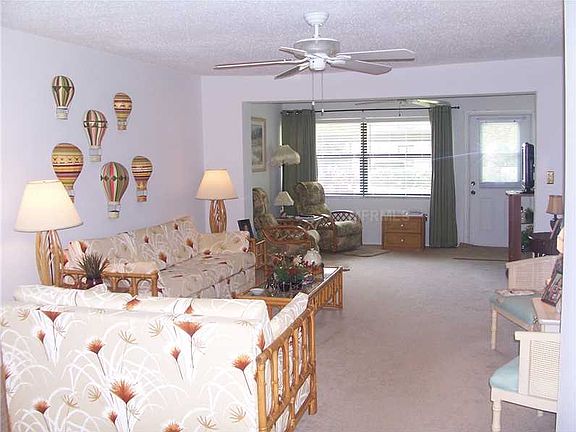 5th image of 19029 Us Highway 19 N APT 25C