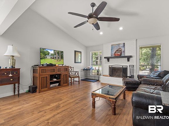 2nd image of 109 Hanover Dr