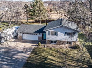6952 Flemming Rd, Prior Lake, MN 55372