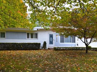 9425 Jackson St, Mentor, OH