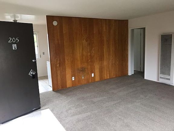3rd image of 1521 Laguna St APT 205