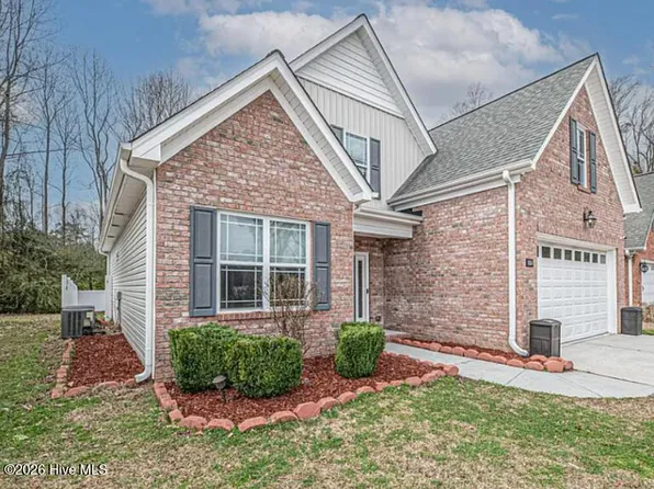 3884 Lochmere Dr, Winterville, NC 28590