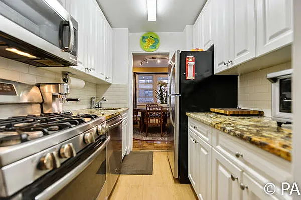 Sold by Benjamin Realty Since 1980 | media 6