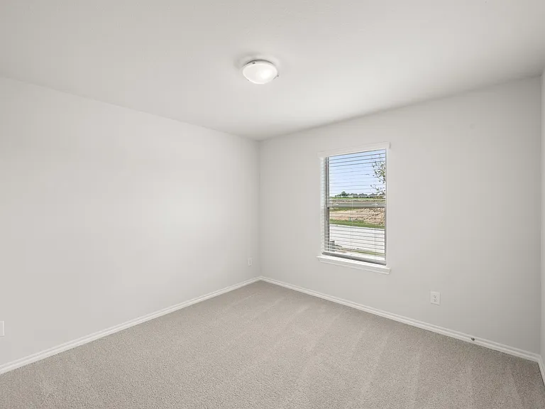 2817 Hay Ln — Photo 10
