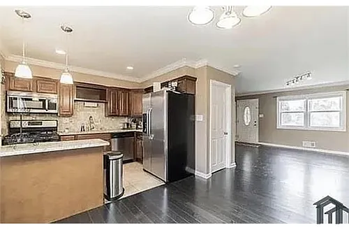 1541 Nicolay Way Photo 1