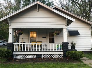 927 Division St, Charleston, IL 61920