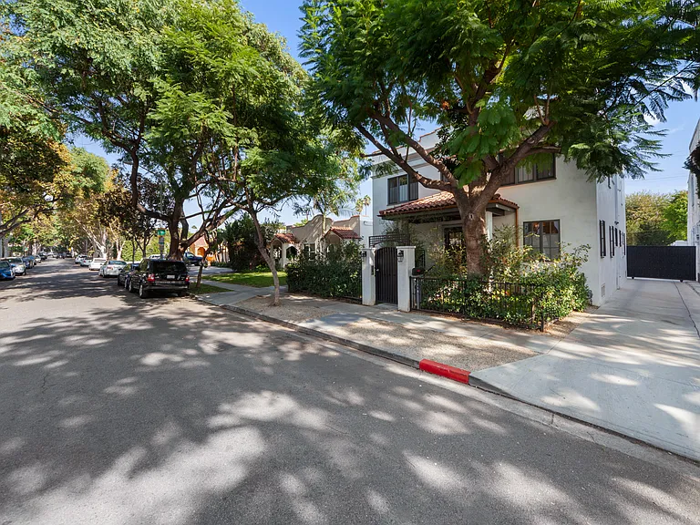 1118 Poinsettia Dr #1120-1/2 — Photo 43