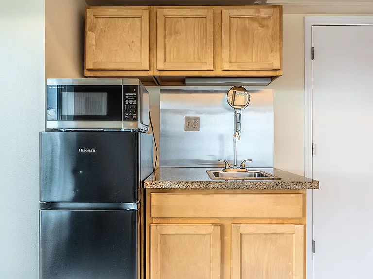 Solana Apodment Homes | International District — Photo 12