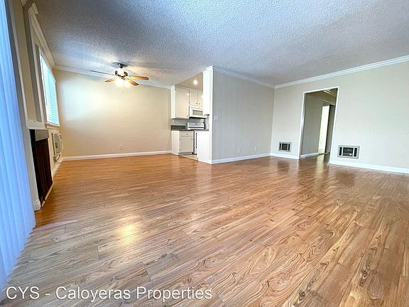 3rd image of 3671 Jasmine Ave APT 2