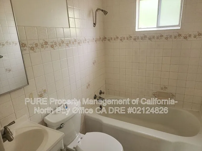 137 Wilson St — Photo 8