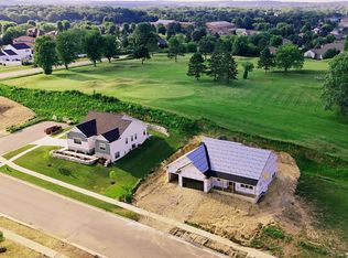 480 Foxfield, Oregon, WI 53575