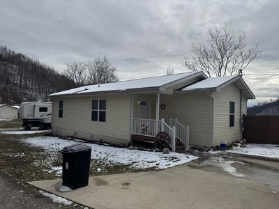 640 Sugar Rdg, Hazard, KY, 41701