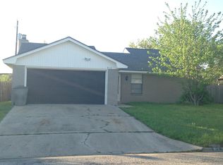 812 Yegua St, Bryan, TX 77801