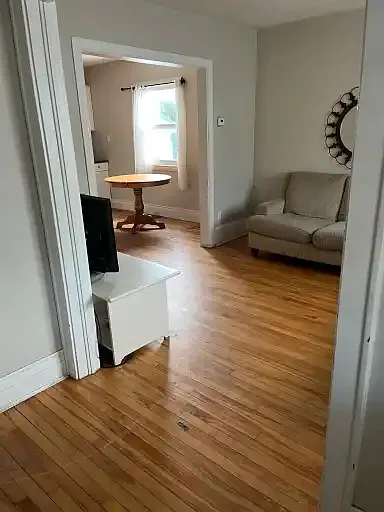 4 bed, 2.0 bath, $3,000 — Photo 3