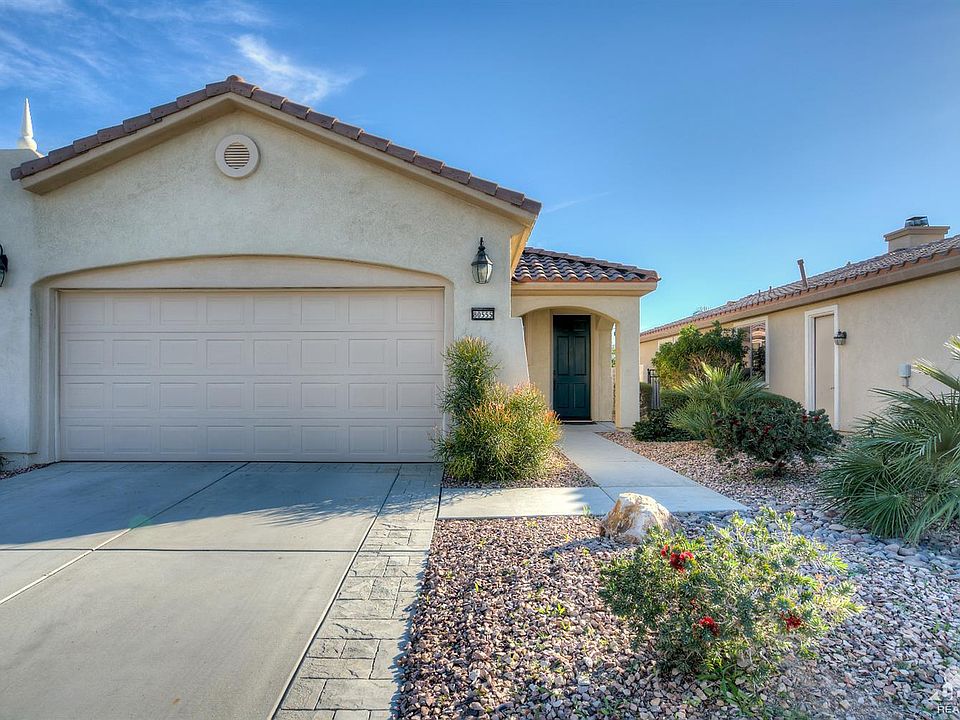 2nd image of 80555 Avenida Camarillo