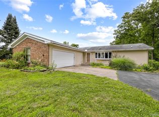 7109 Maple Dale Rd, Jackson, MI 49201