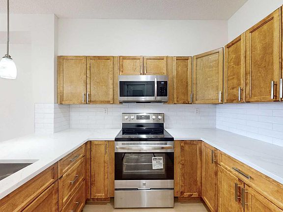 3rd image of 2370 Bayside Rd SW #1206