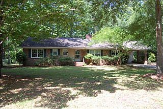 1st image of 162 Cherokee Dr