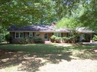 162 Cherokee Dr, Greenwood, SC 29646