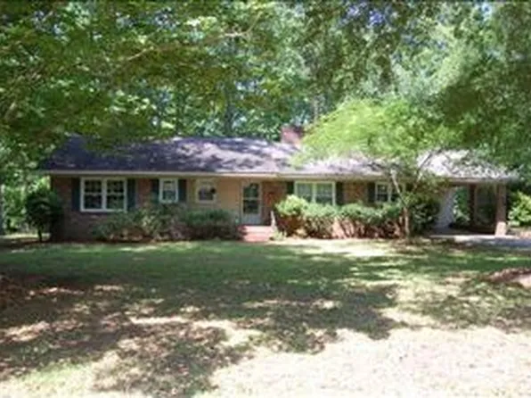 162 Cherokee Dr, Greenwood, SC 29646