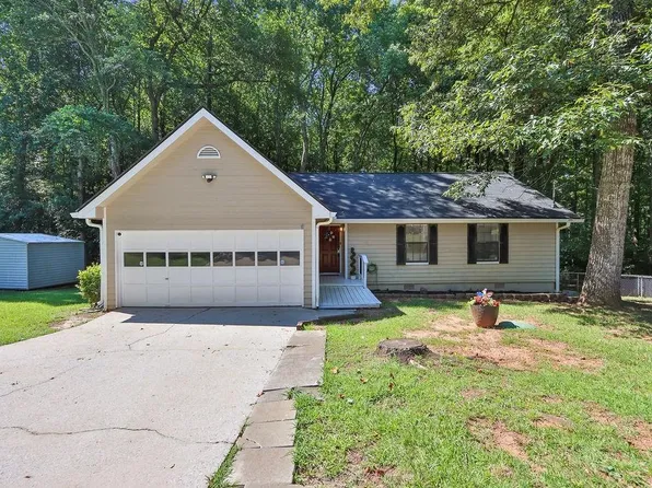 1850 Coachman Cv, Snellville, GA 30078