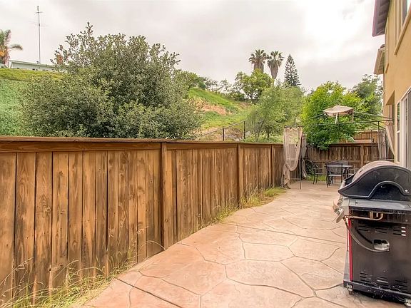 5th image of 4212 Avenida Arroyo