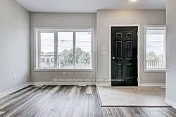3 bed, $2,475 — Photo 2