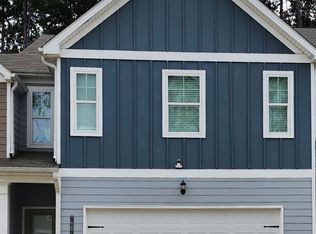 7667 Gray Pointe Dr, Lithonia, GA 30058