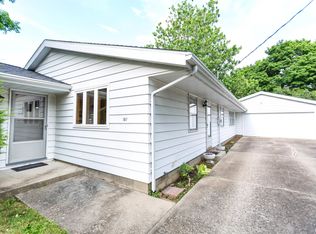 107 S Liberty St, Eureka, IL