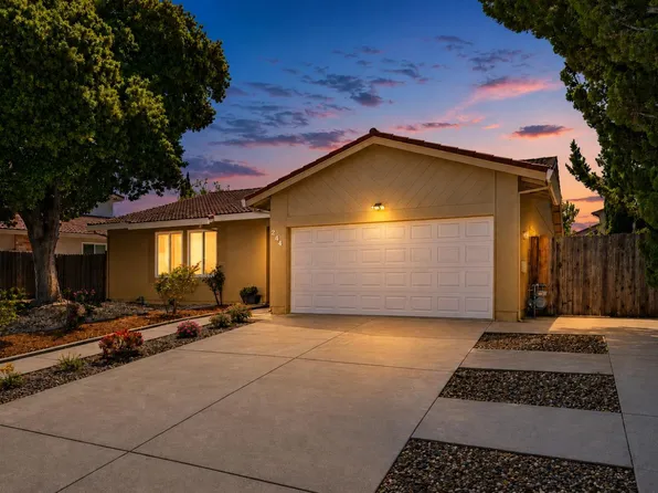 244 Pepperwood Street, Hercules, CA 94547