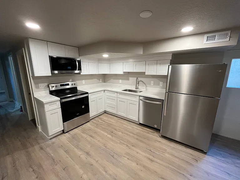 1868 W 4655 S #BASEMENT — Photo 1